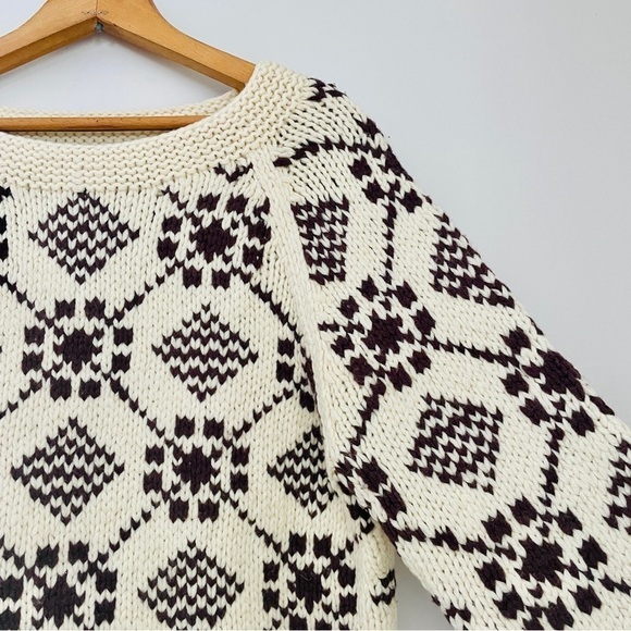 American Eagle Outfitters AEO Hand Knit Lambswool Sweater Cream Ivory Large - Picture 3 of 6